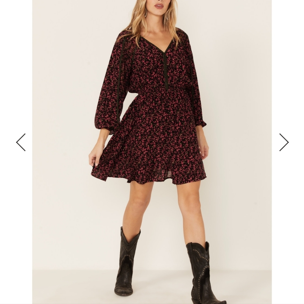 Lovestich long sleeved midi dress